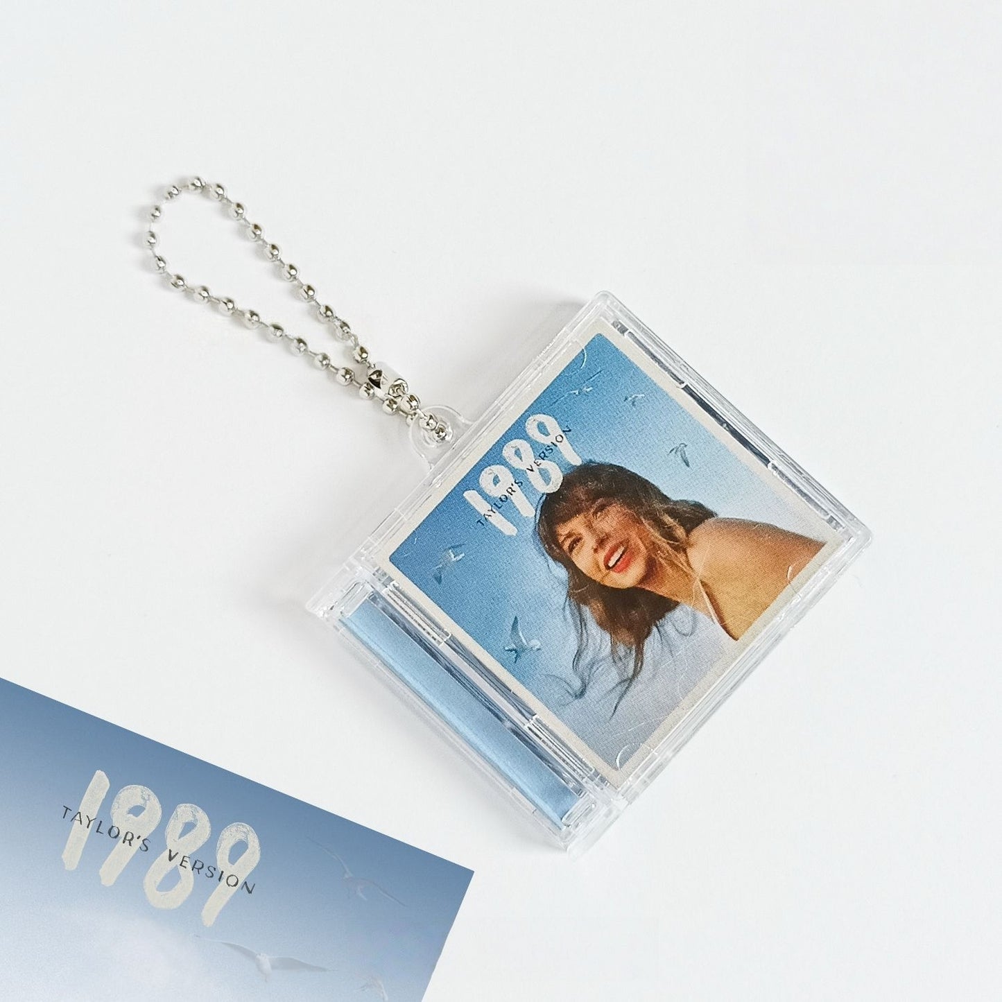 1989 Friendship Keychain
