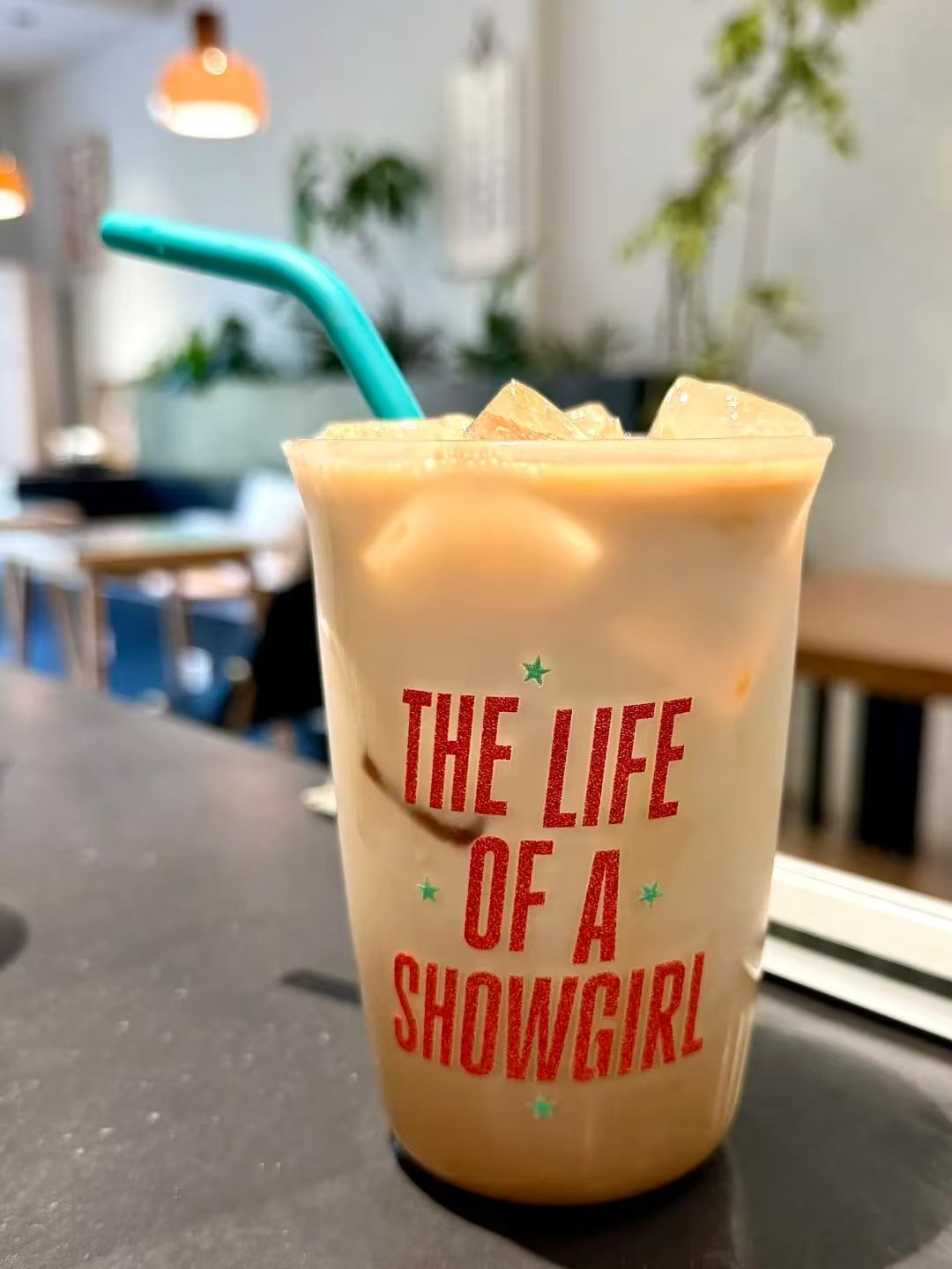 The Life Of A Showgirl Glass With Straw 16oz