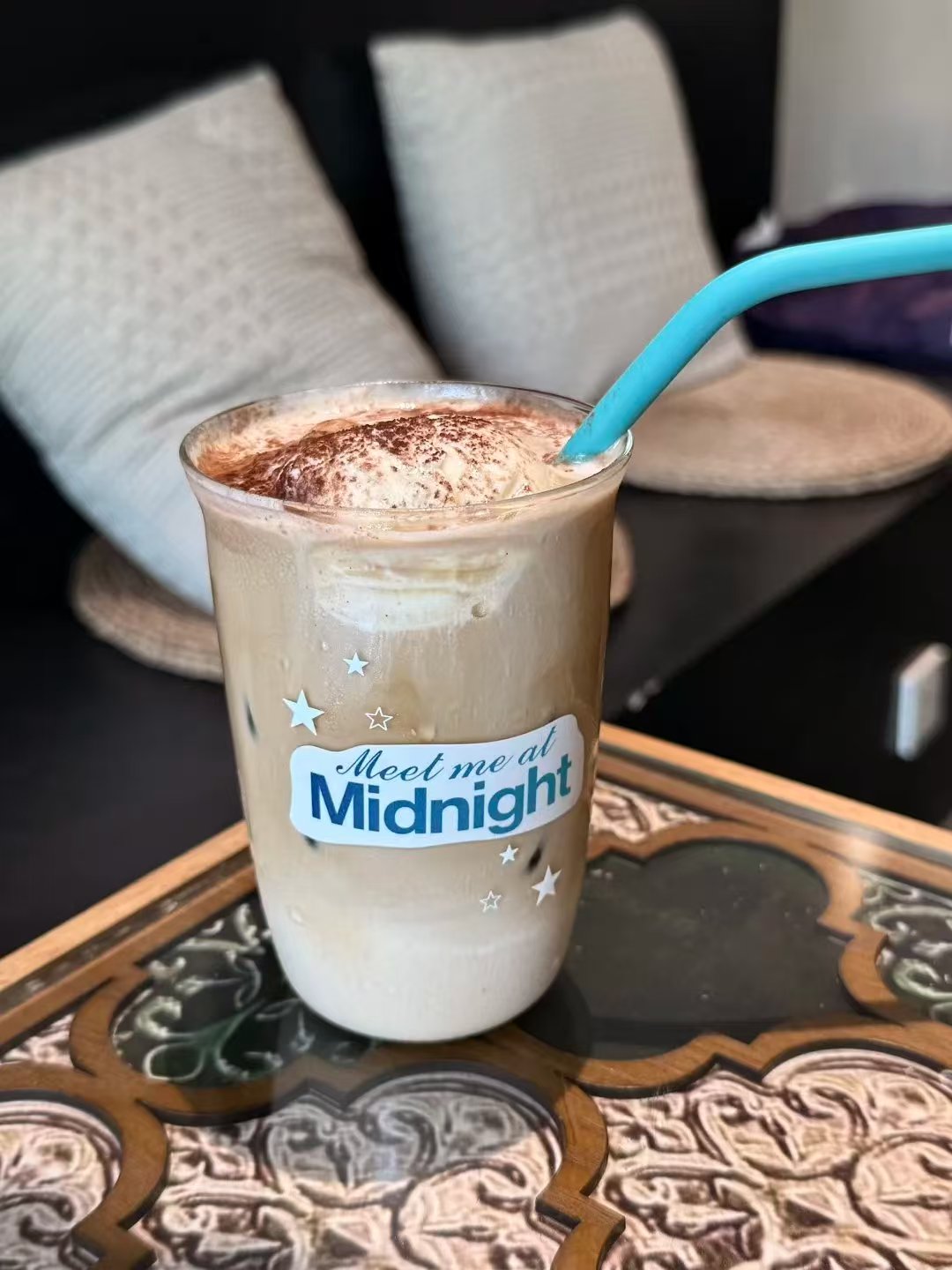 Midnight Glass With Straw 16oz