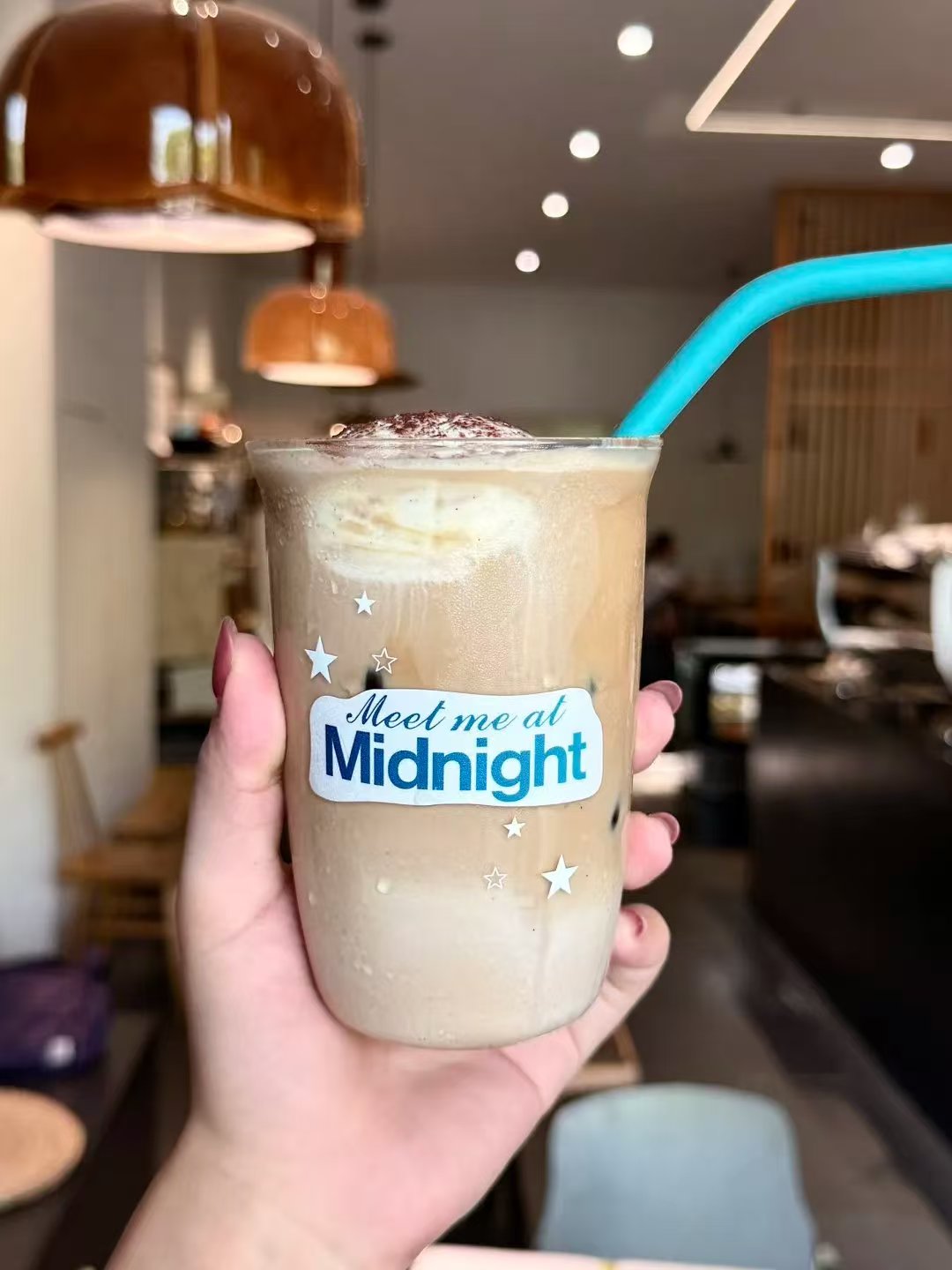 Midnight Glass With Straw 16oz