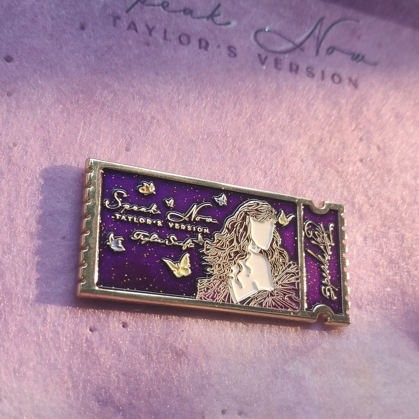 Taylor Swift Speak Now Enamel Metal Brooch Pin