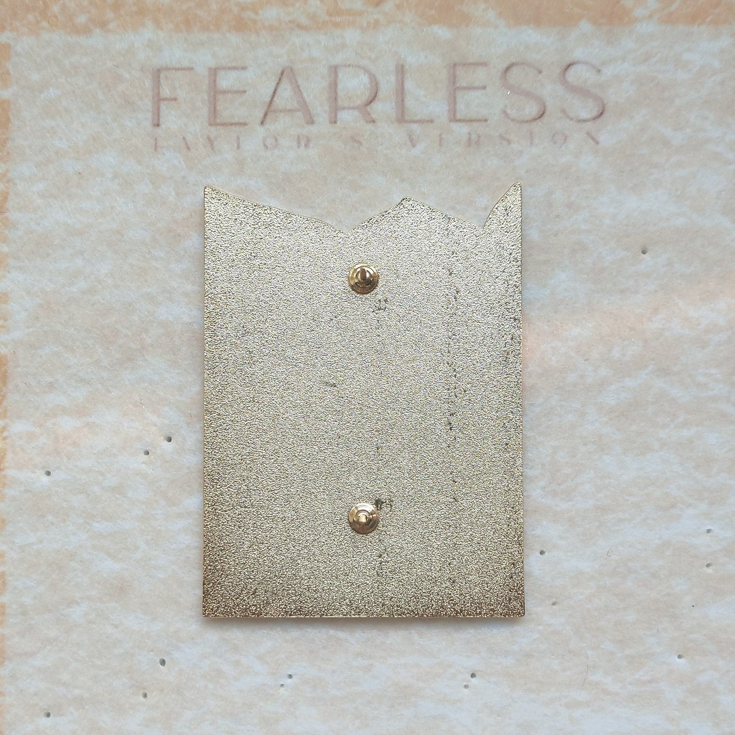 Taylor Swift FEARLESS Enamel Metal Brooch Pin