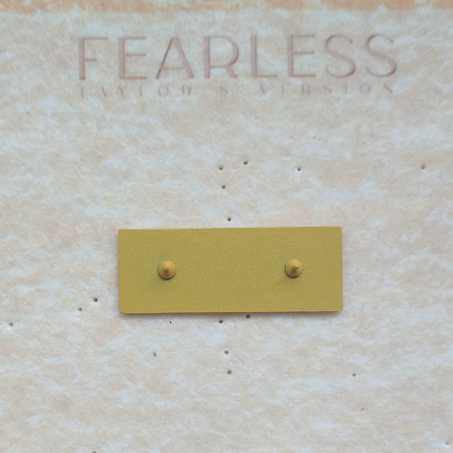 Taylor Swift FEARLESS Enamel Metal Brooch Pin