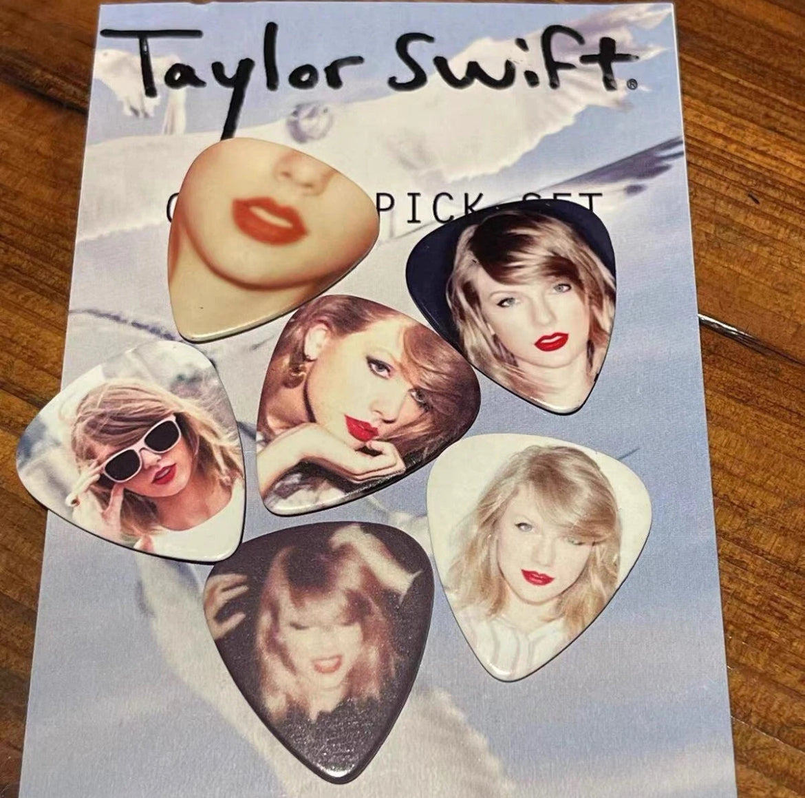 Taylor Swift 1989 Guitar Pick Set